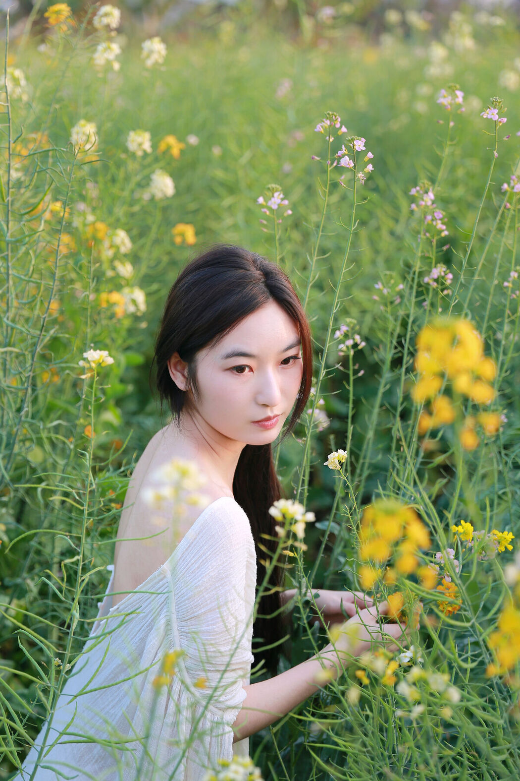YiTuYu艺图语 Vol.6824 Xiao Xong