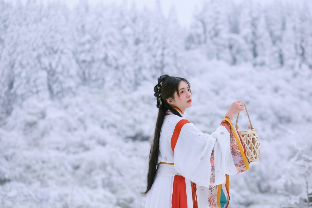 YiTuYu艺图语 Vol.553 Yi Yue