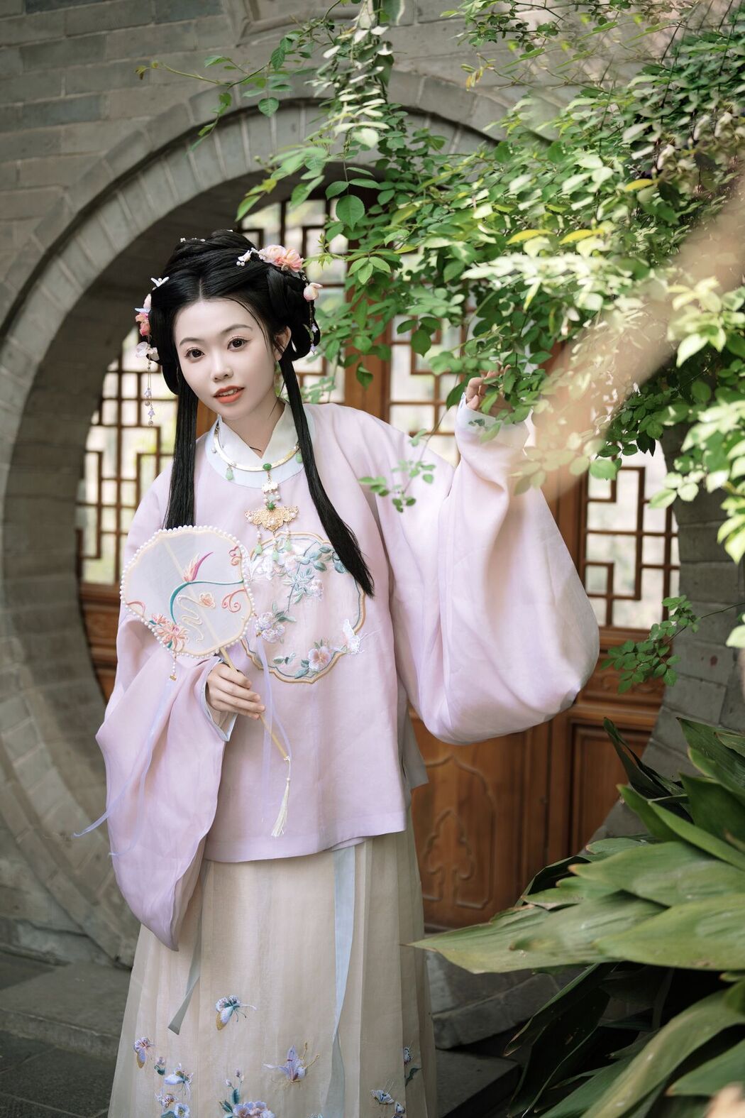 YiTuYu艺图语 Vol.6830 Sheng Xiu Yin