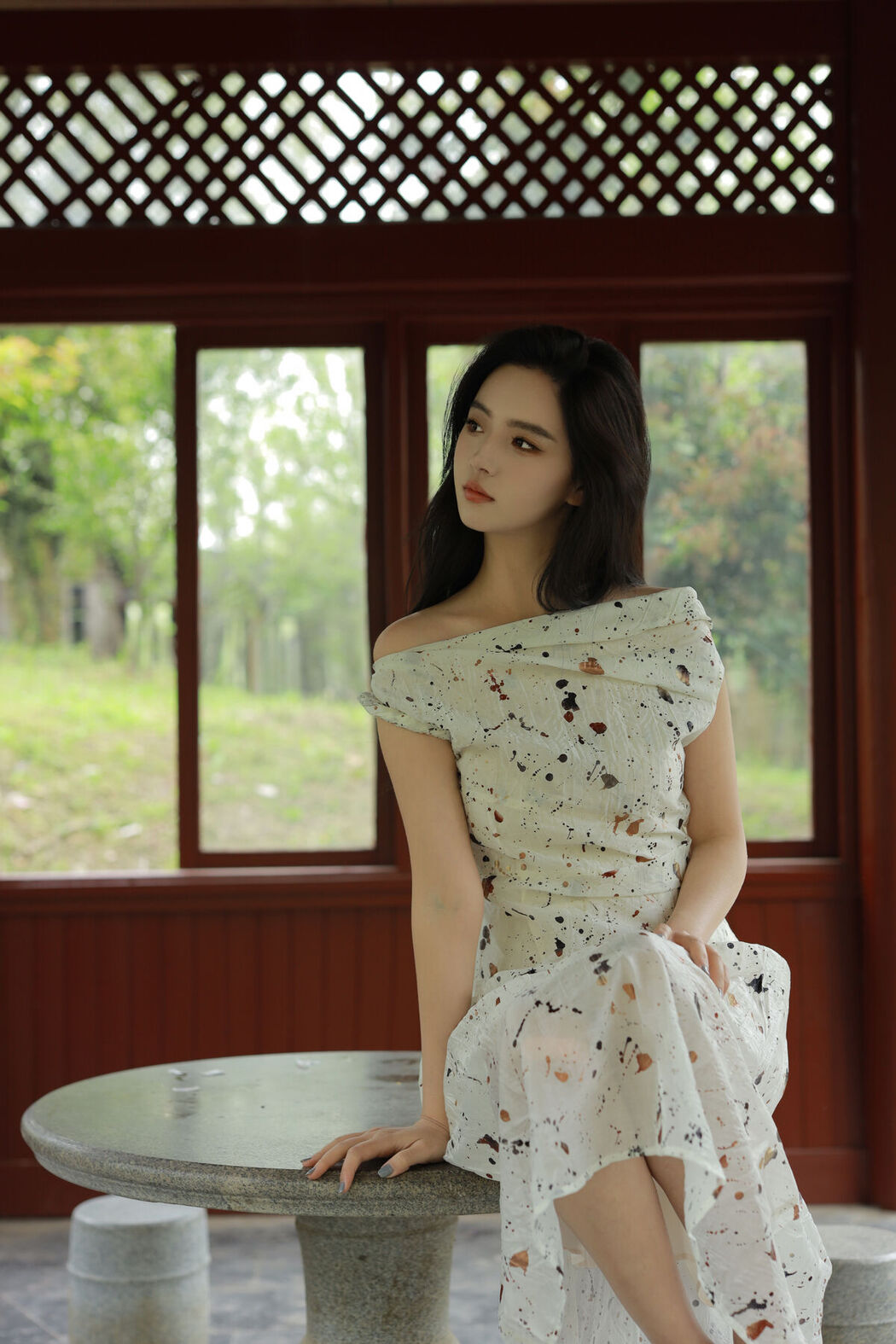 YiTuYu艺图语 Vol.6826 Elaine