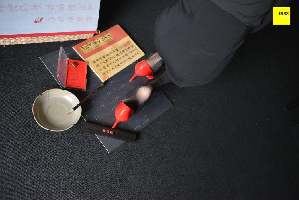 IESS异思趣向 SXJ.317 Jun Jun