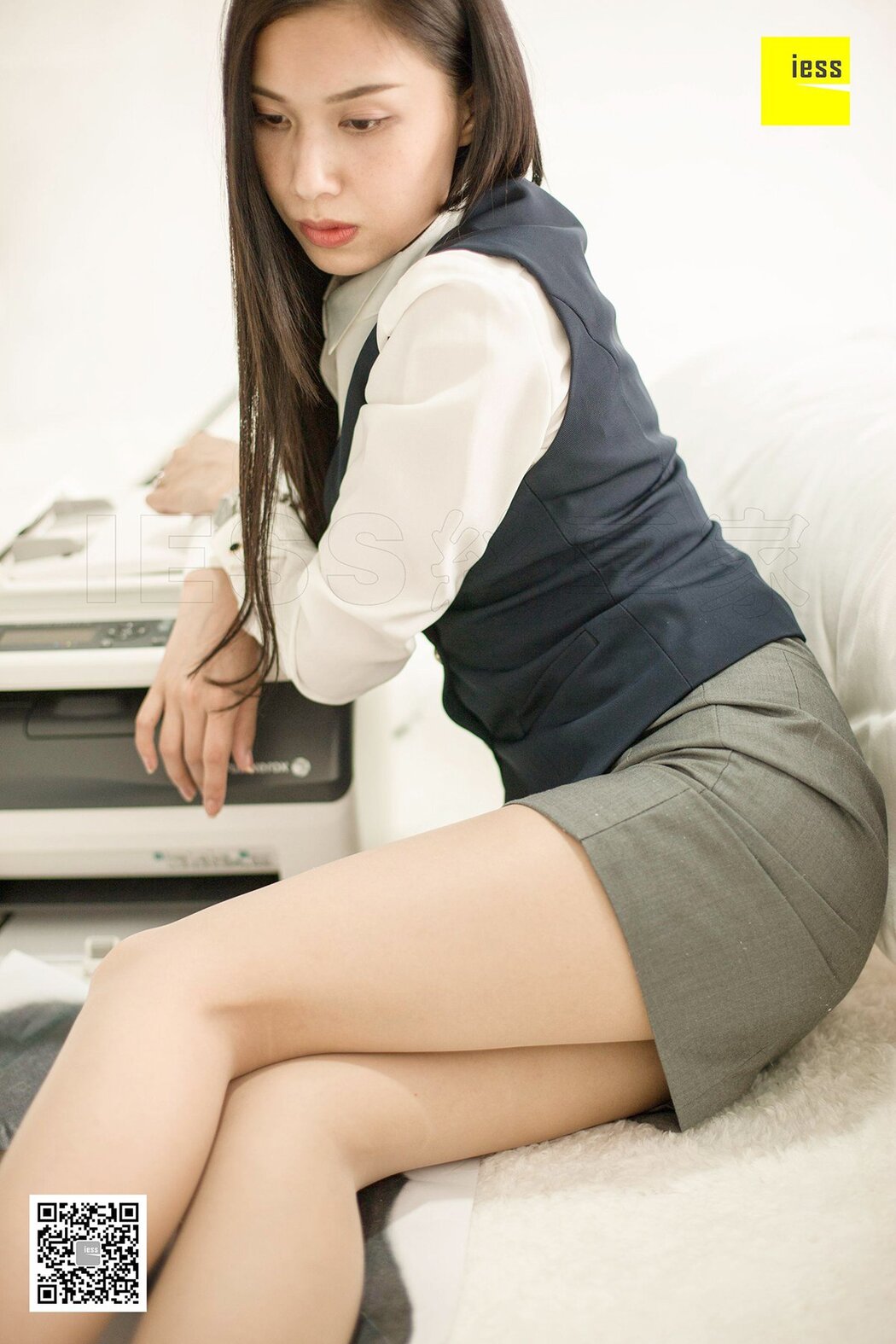 IESS异思趣向 SXJ.361 Jun Jun Cover Photo