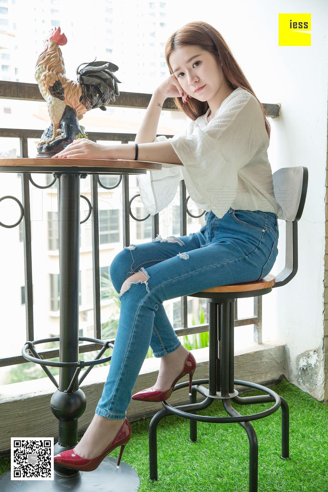 IESS异思趣向 SXJ.323 Ming Li Jie Cover Photo