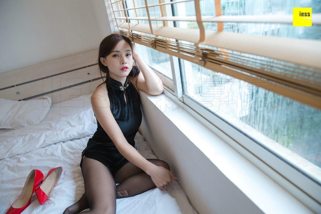 IESS异思趣向 SXJ.373 Xiao Yu