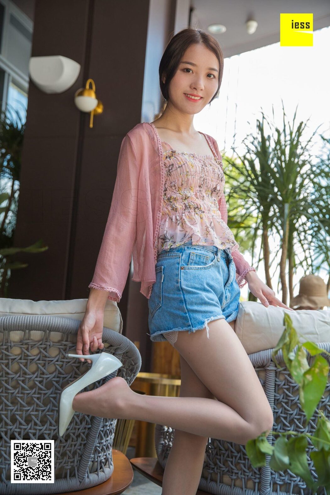 IESS异思趣向 SXJ.331 Wan Ping