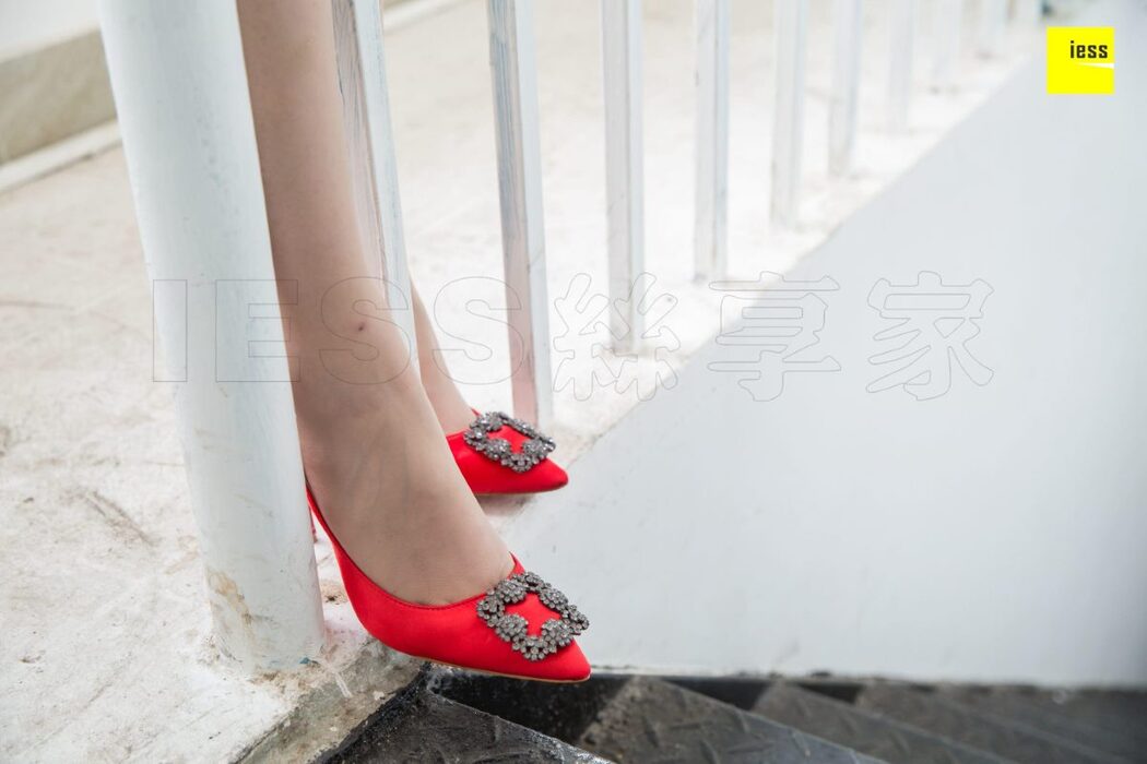 IESS异思趣向 SXJ.348 Jiu Mei