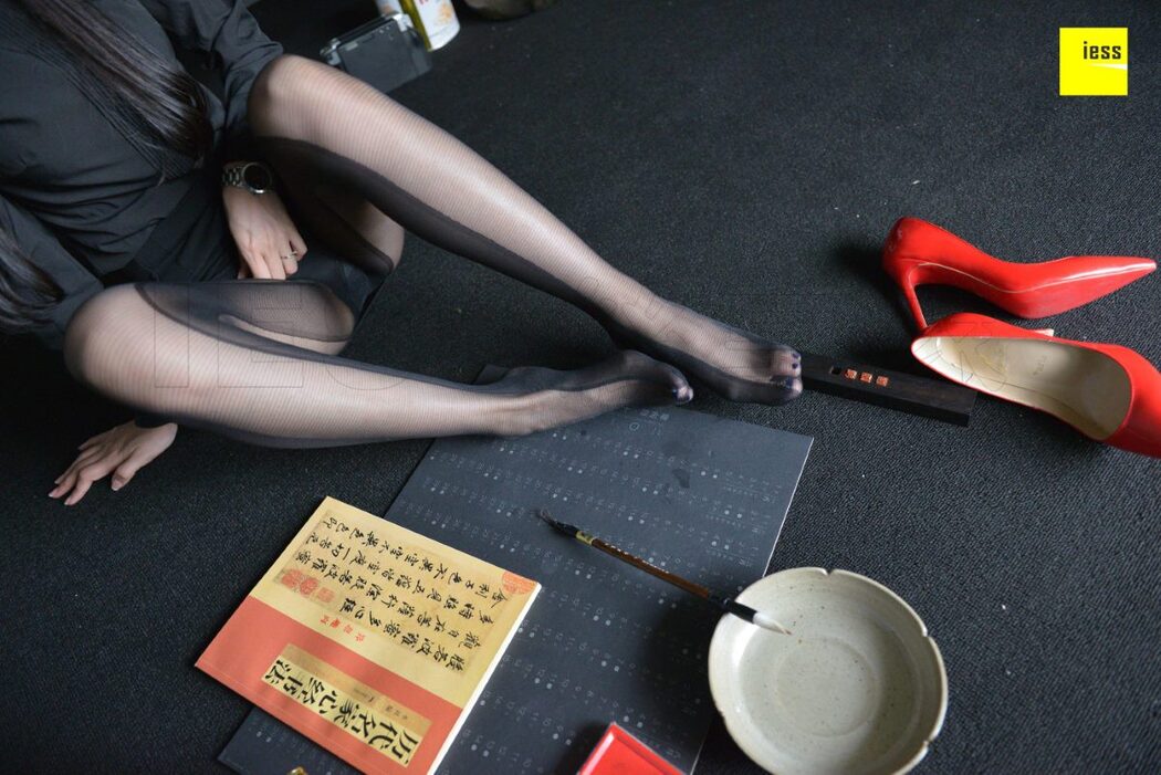 IESS异思趣向 SXJ.317 Jun Jun