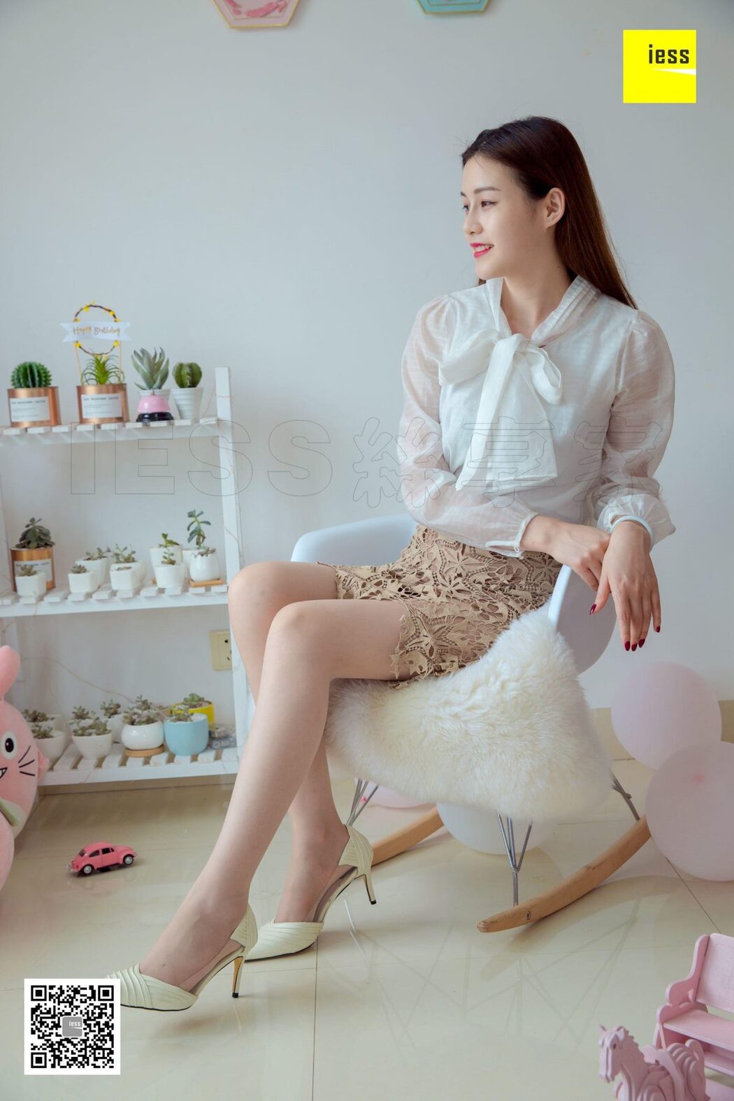 IESS异思趣向 SXJ.326 Jiu Mei