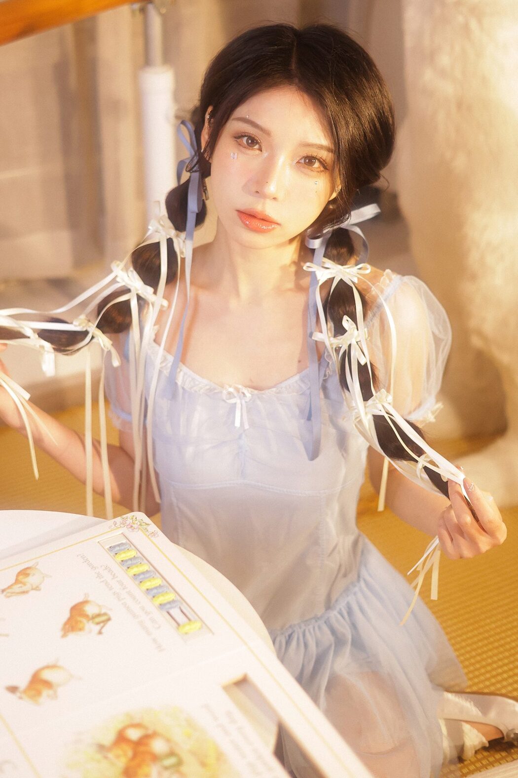 YiTuYu艺图语 Vol.4374 Rong Rong Cover Photo