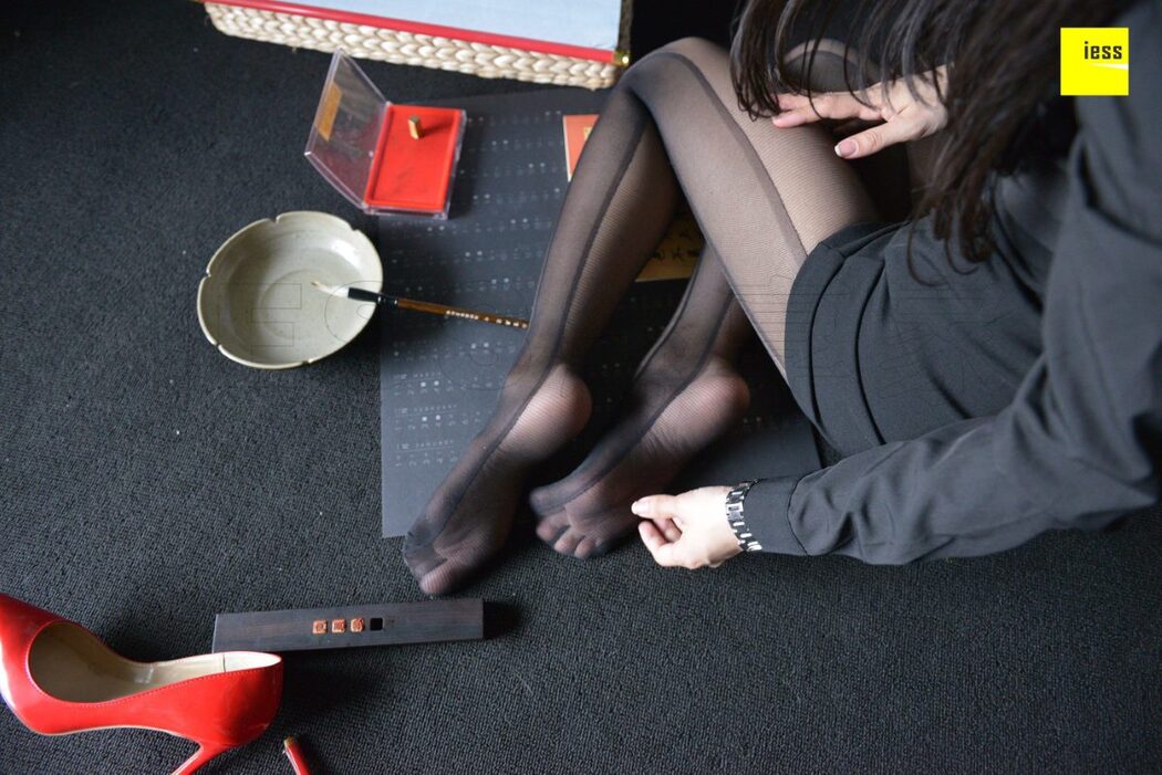 IESS异思趣向 SXJ.317 Jun Jun