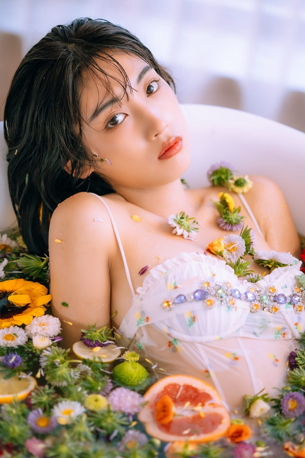 YiTuYu艺图语 Vol.4421 Wen Wen Cover Photo