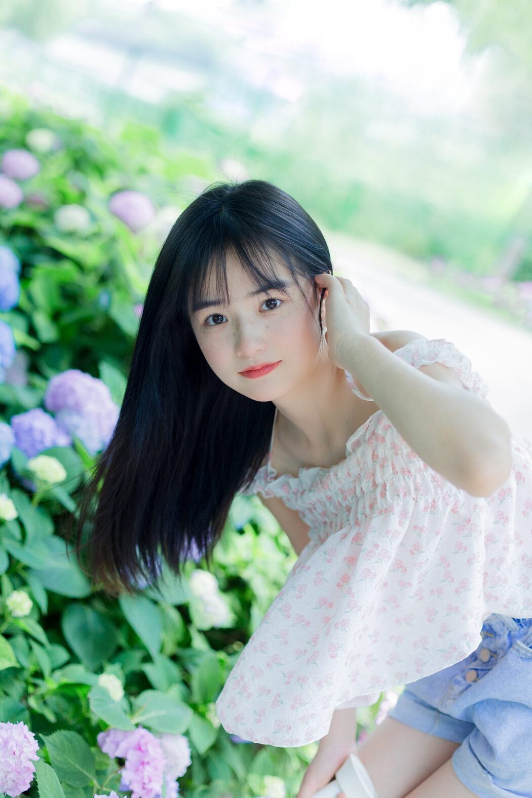 YiTuYu艺图语 Vol.4477 Xiao Yi Mei Mei Cute