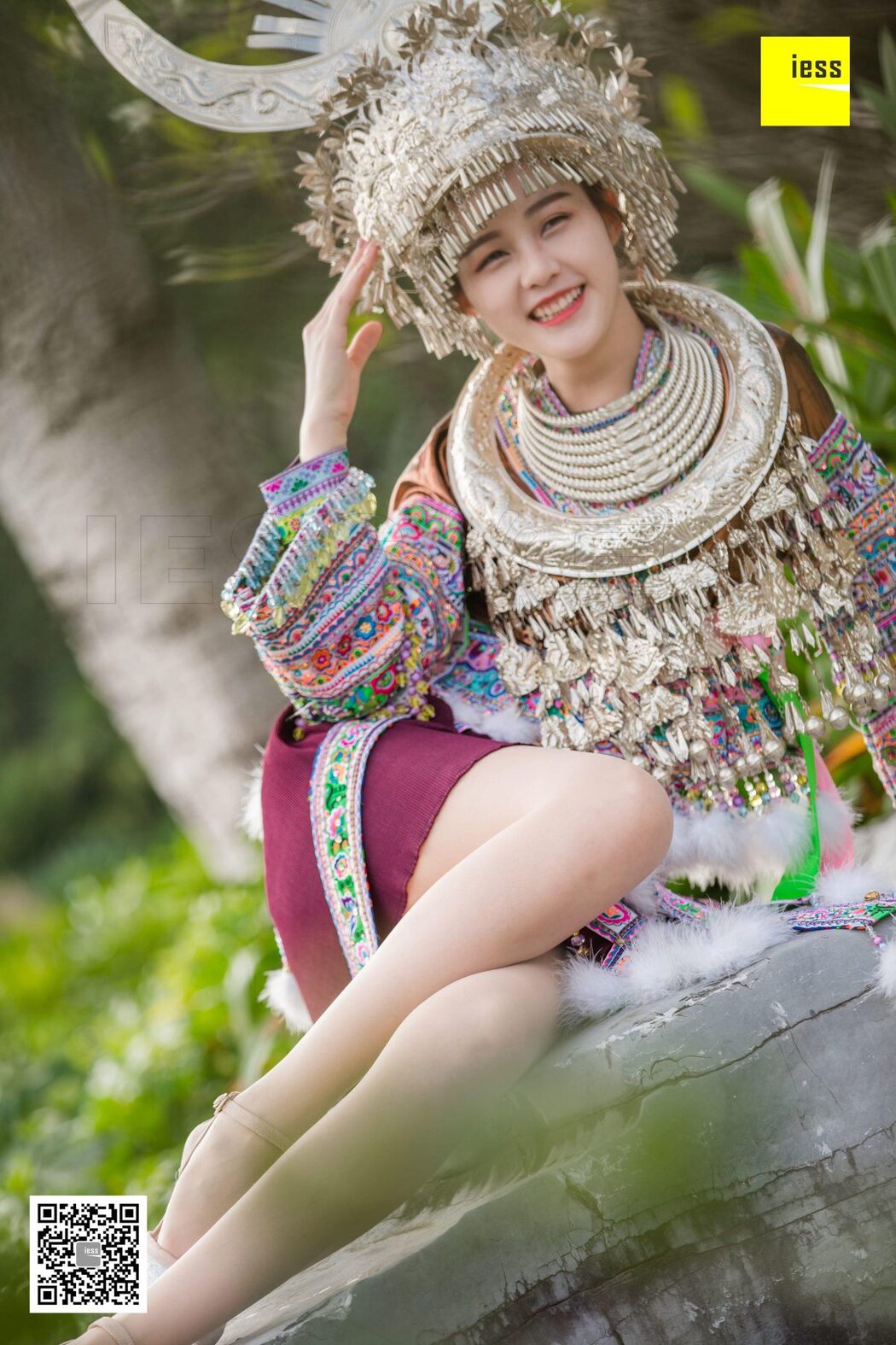 IESS异思趣向 SXJ.T046 Jiu Mei