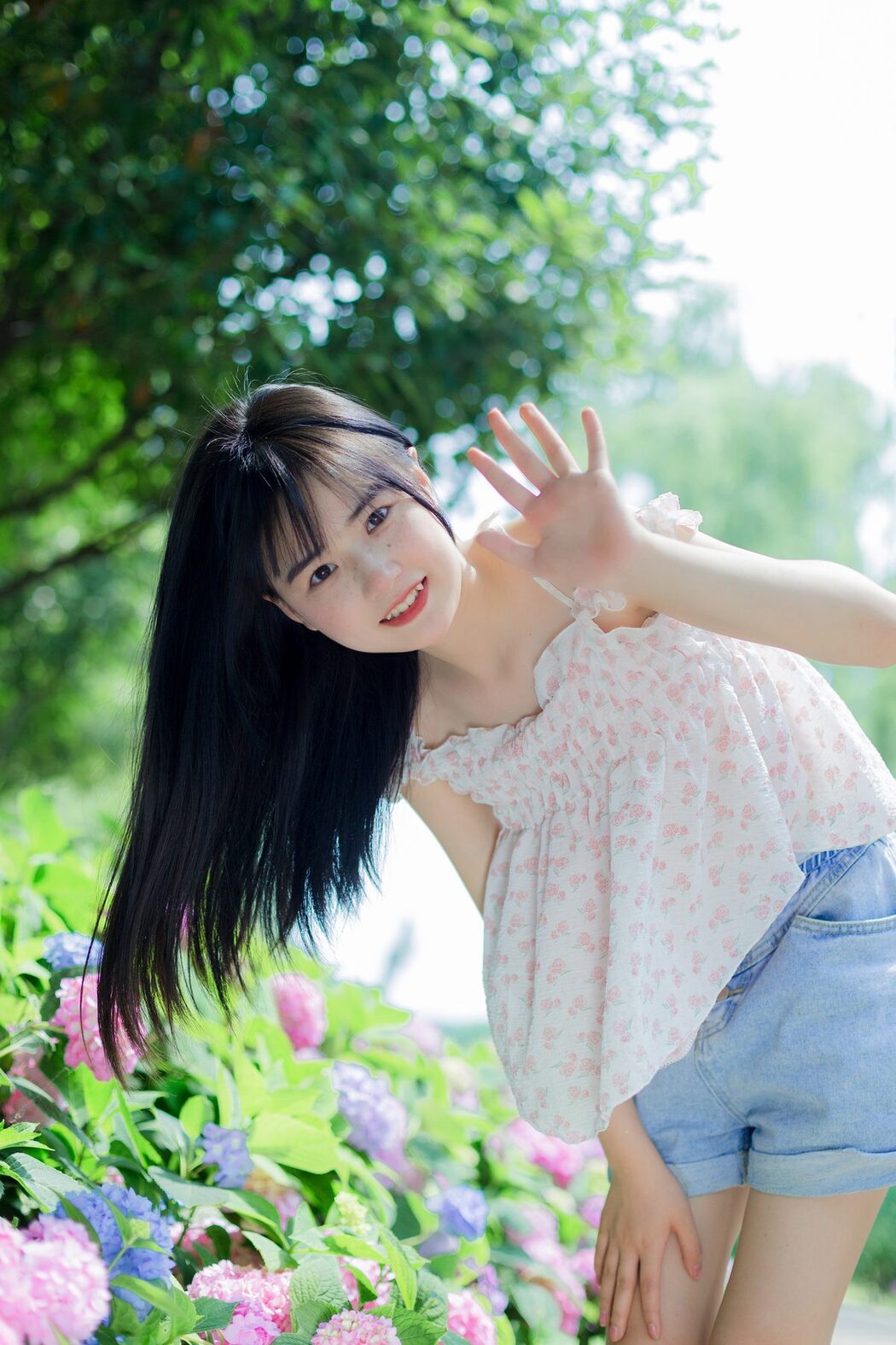 YiTuYu艺图语 Vol.4477 Xiao Yi Mei Mei Cute
