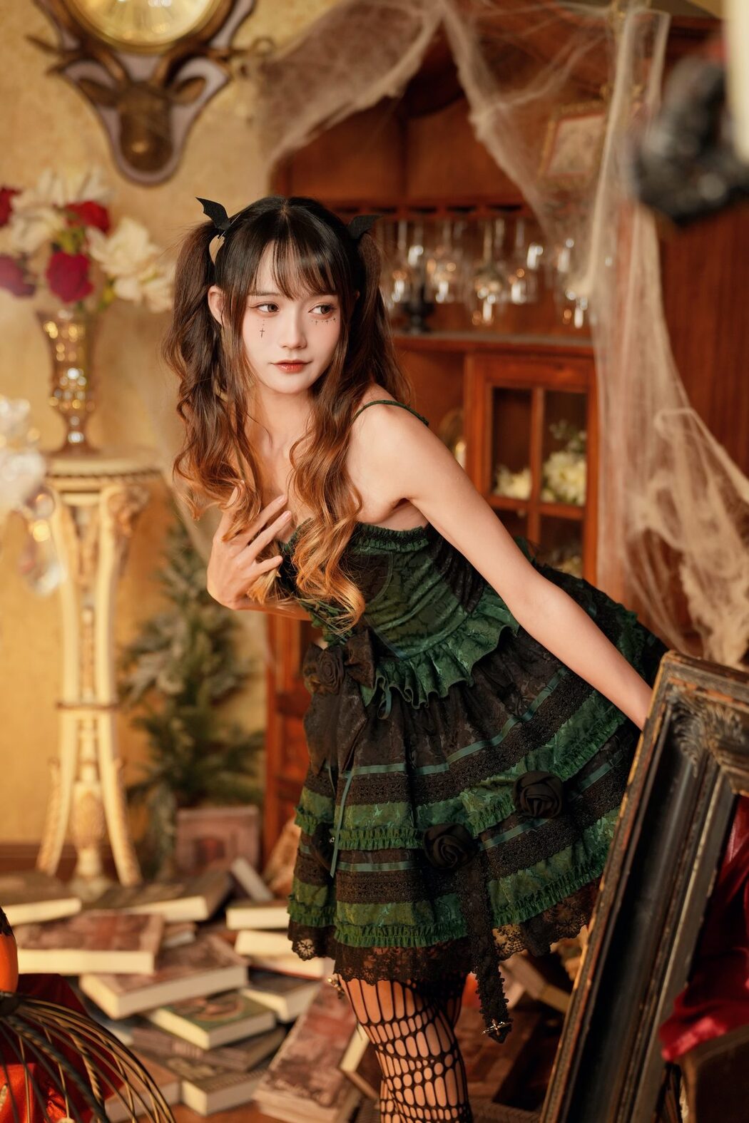 YiTuYu艺图语 Vol.4380 Tu Zi Zzz Bu Chi Hu Luo Bo