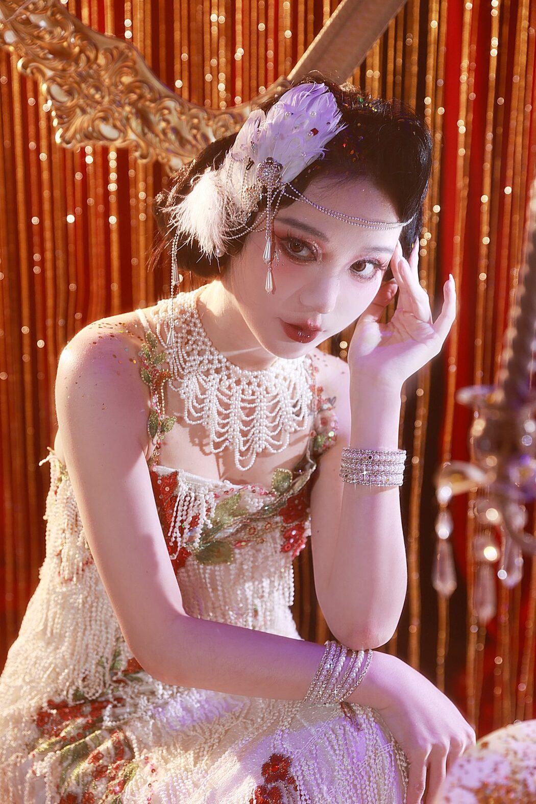 YiTuYu艺图语 Vol.4394 KK Liu Yi En