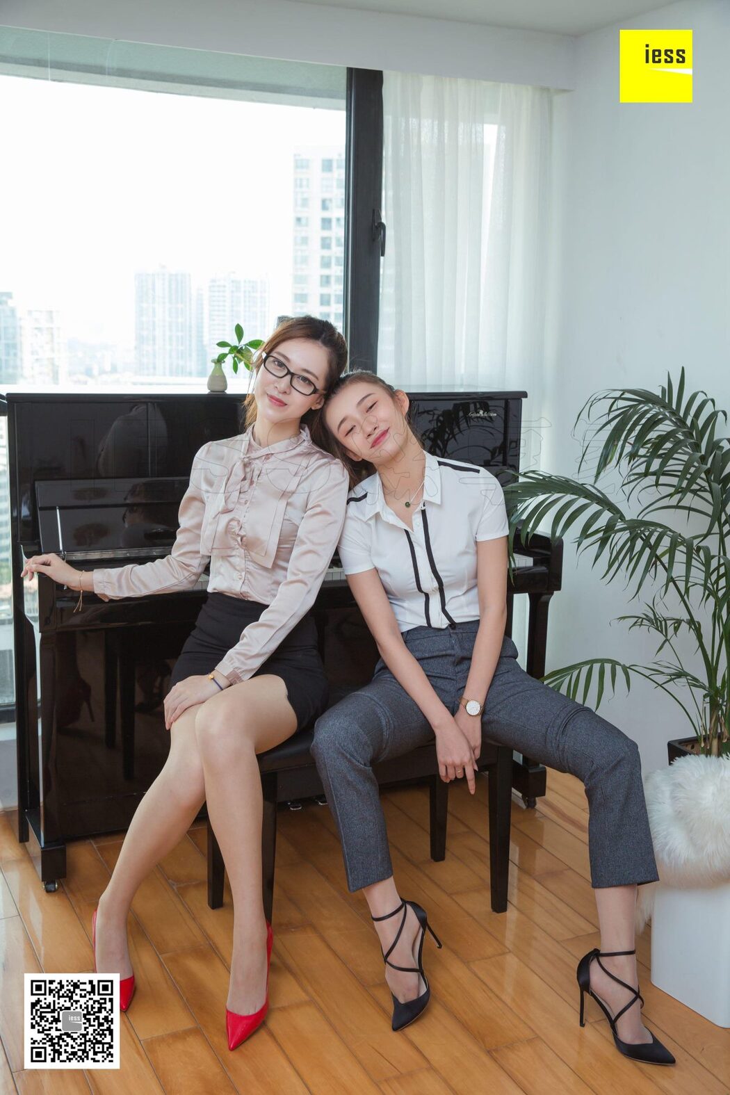 IESS异思趣向 SXJ.T037 Qiu Qiu