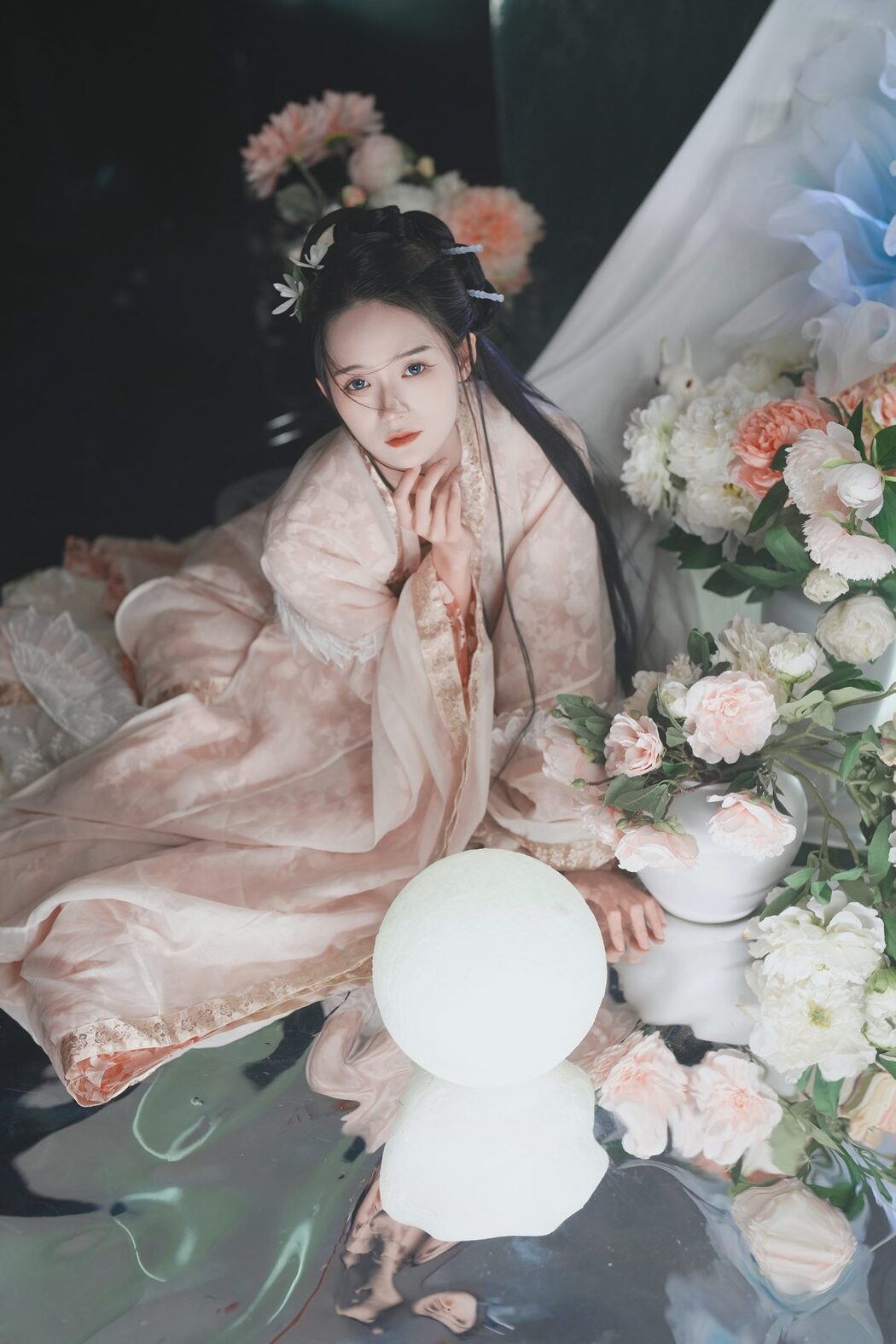 YiTuYu艺图语 Vol.4406 Tu Zi Zzz Bu Chi Hu Luo Bo