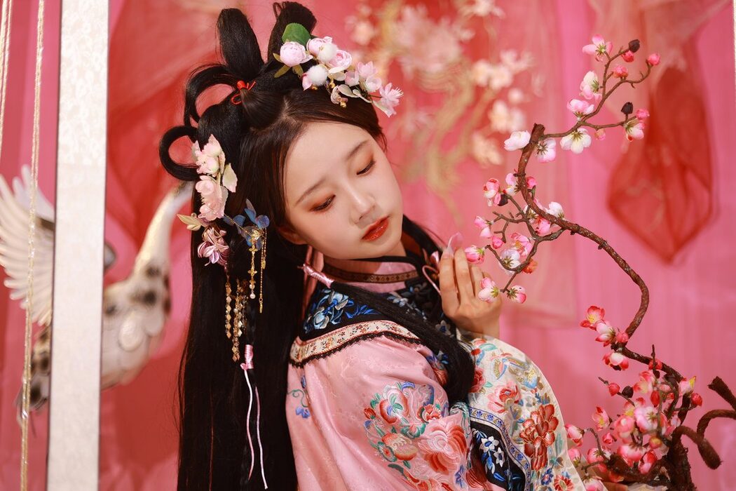 YiTuYu艺图语 Vol.4378 You Er Bai Bai