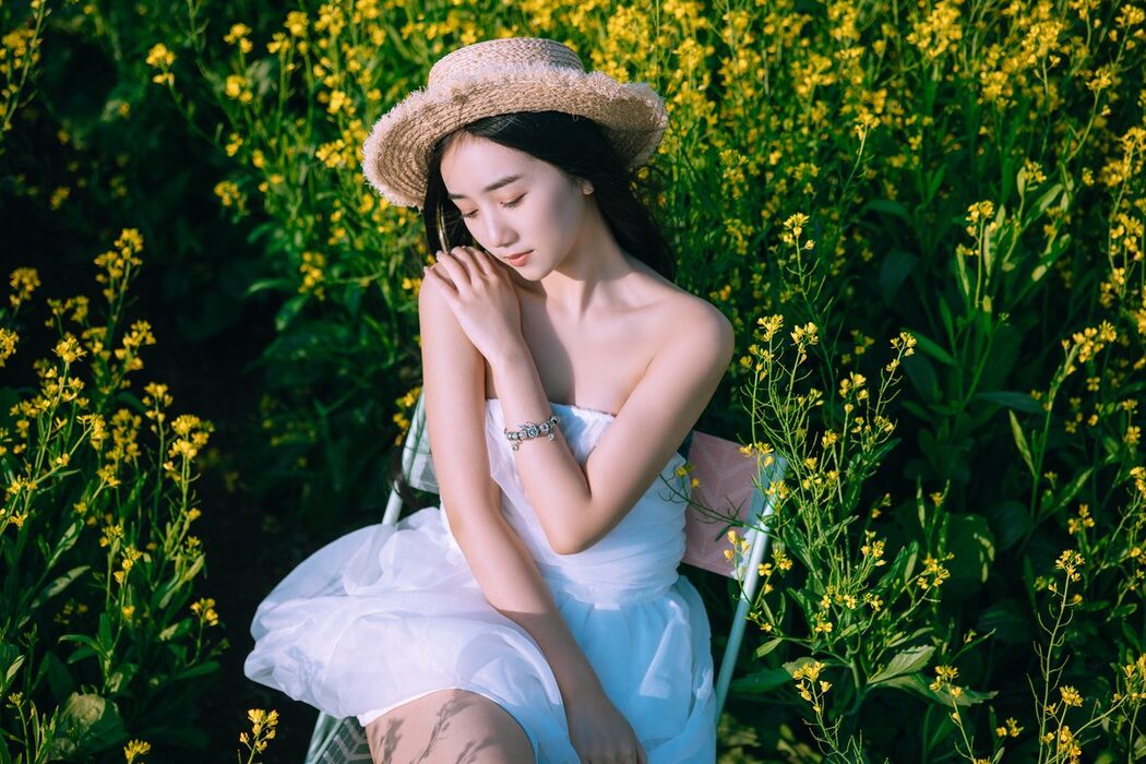 YiTuYu艺图语 Vol.4426 Yi Yu He Bao Dan