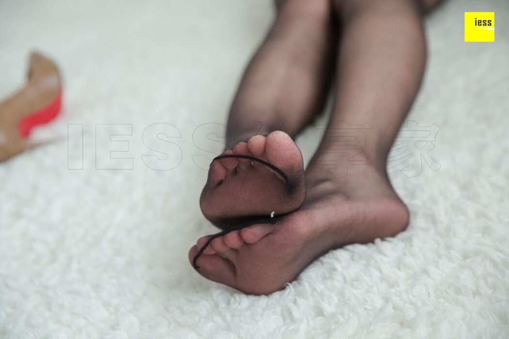 IESS异思趣向 SXJ.395 Qiu Qiu