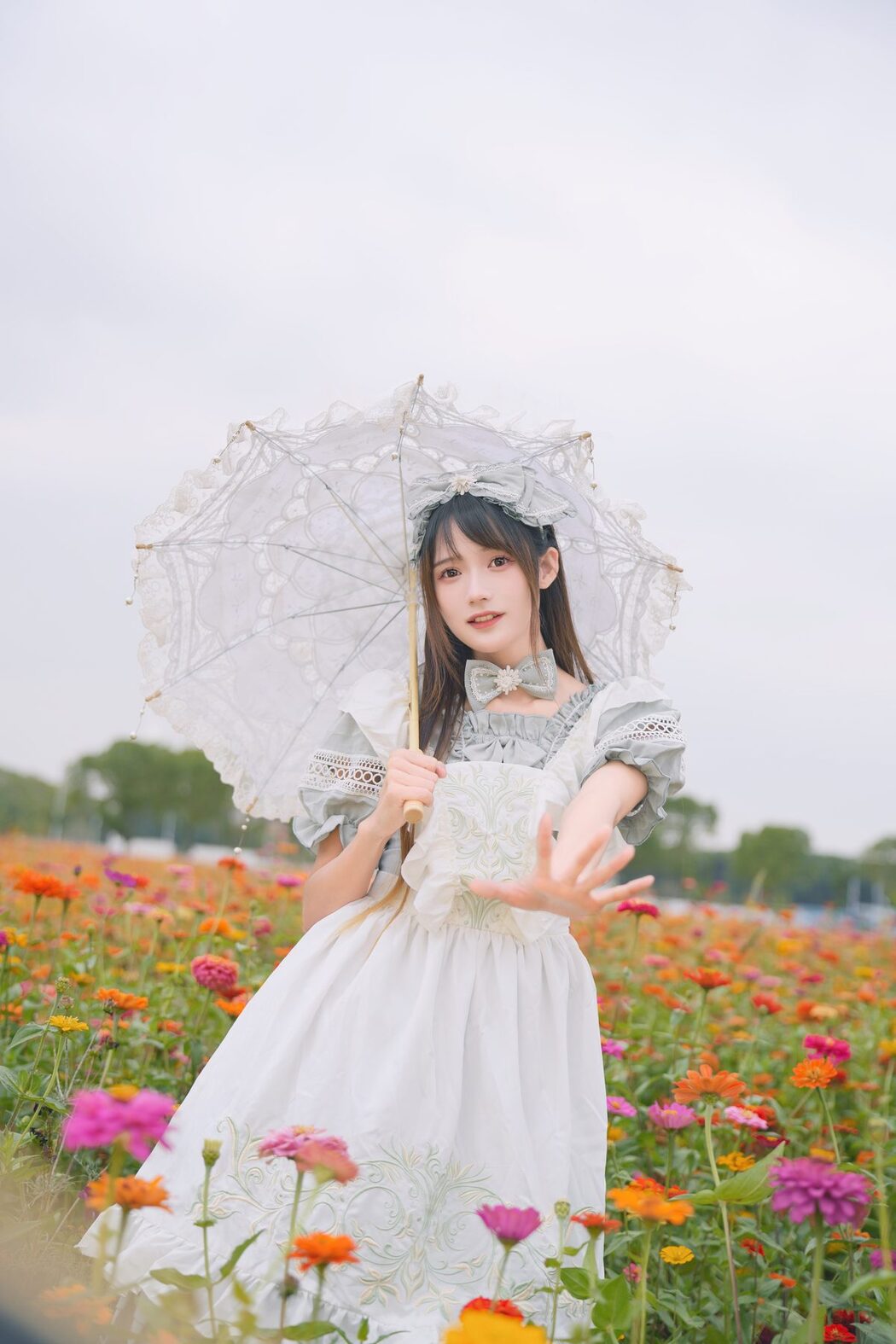 YiTuYu艺图语 Vol.4498 Tu Zi Zzz Bu Chi Hu Luo Bo