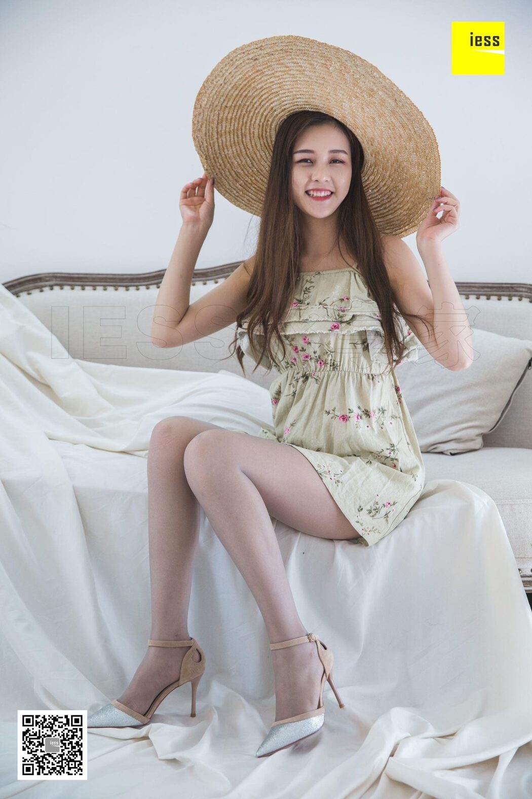 IESS异思趣向 SXJ.379 Jiu Mei