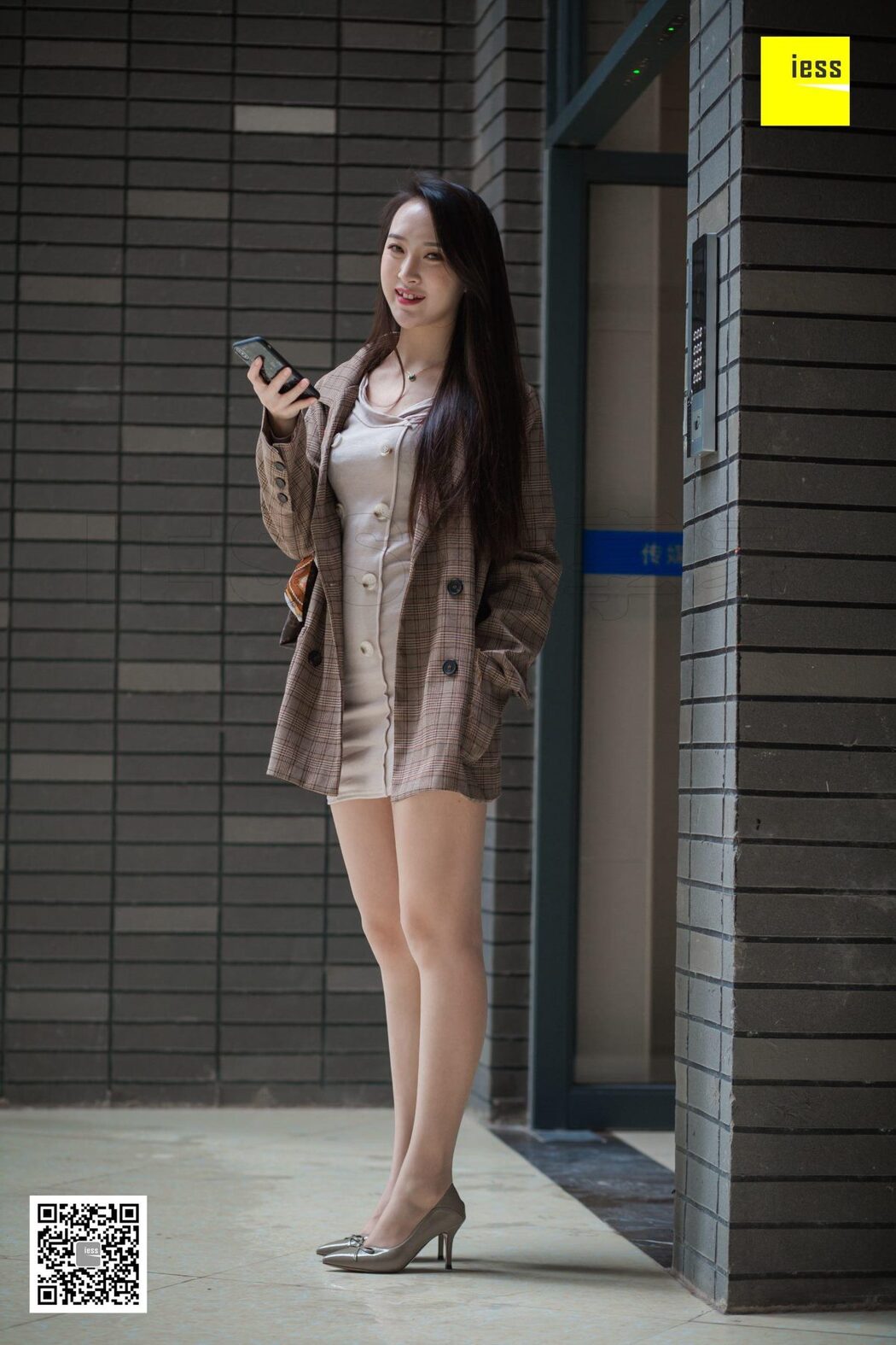 IESS异思趣向 SXJ.397 Yun Zhi