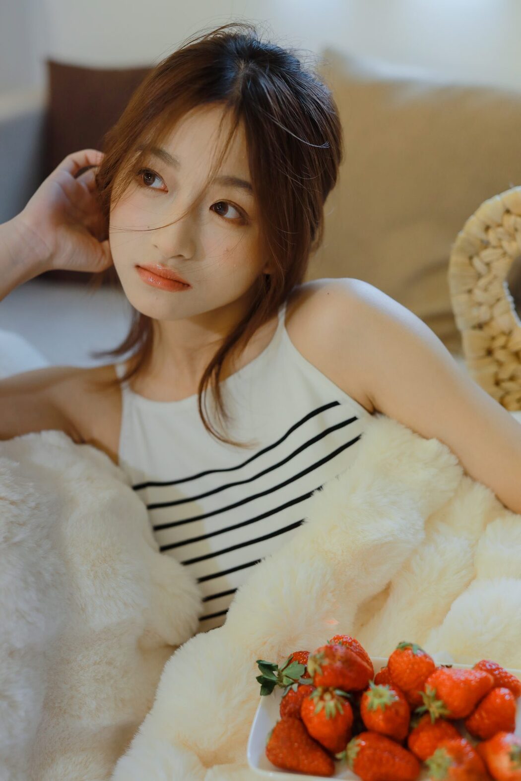 YiTuYu艺图语 Vol.4453 Yu Er