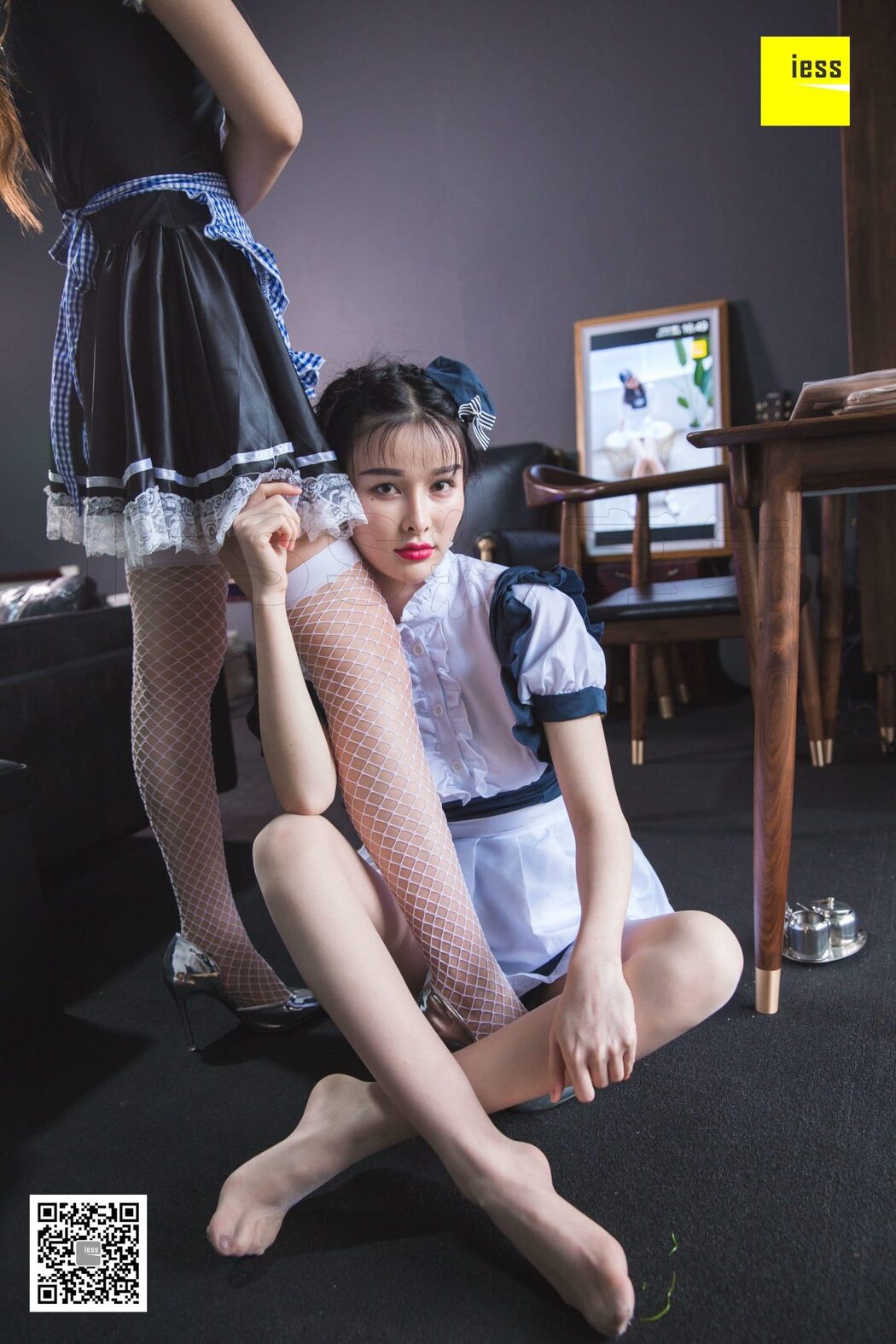IESS异思趣向 SXJ.T042 Jiu Mei