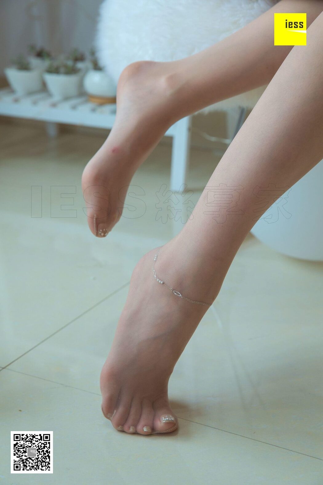 IESS异思趣向 SXJ.T040 Jia Jia