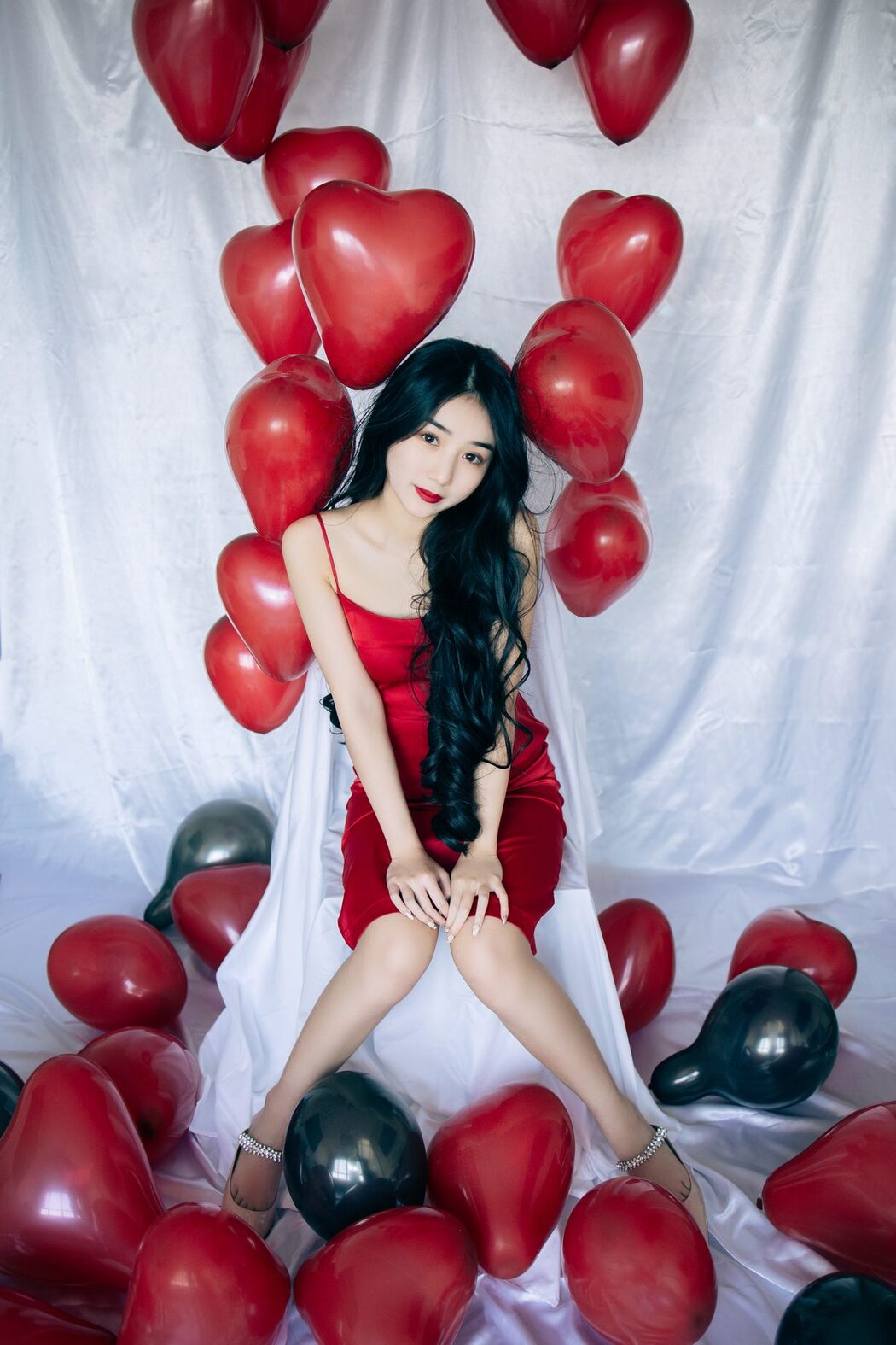 YiTuYu艺图语 Vol.4495 Yi Yu He Bao Dan
