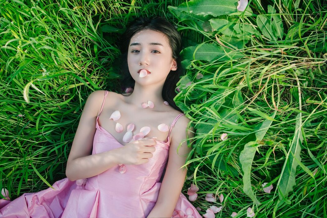 YiTuYu艺图语 Vol.4507 Yi Yu He Bao Dan