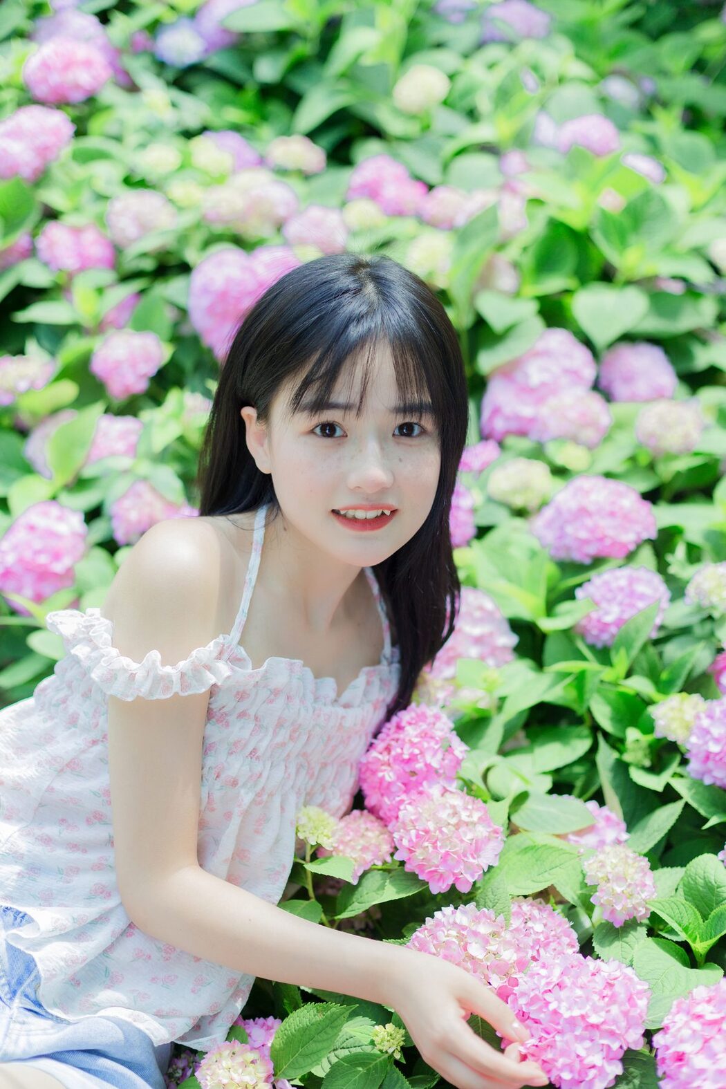 YiTuYu艺图语 Vol.4477 Xiao Yi Mei Mei Cute