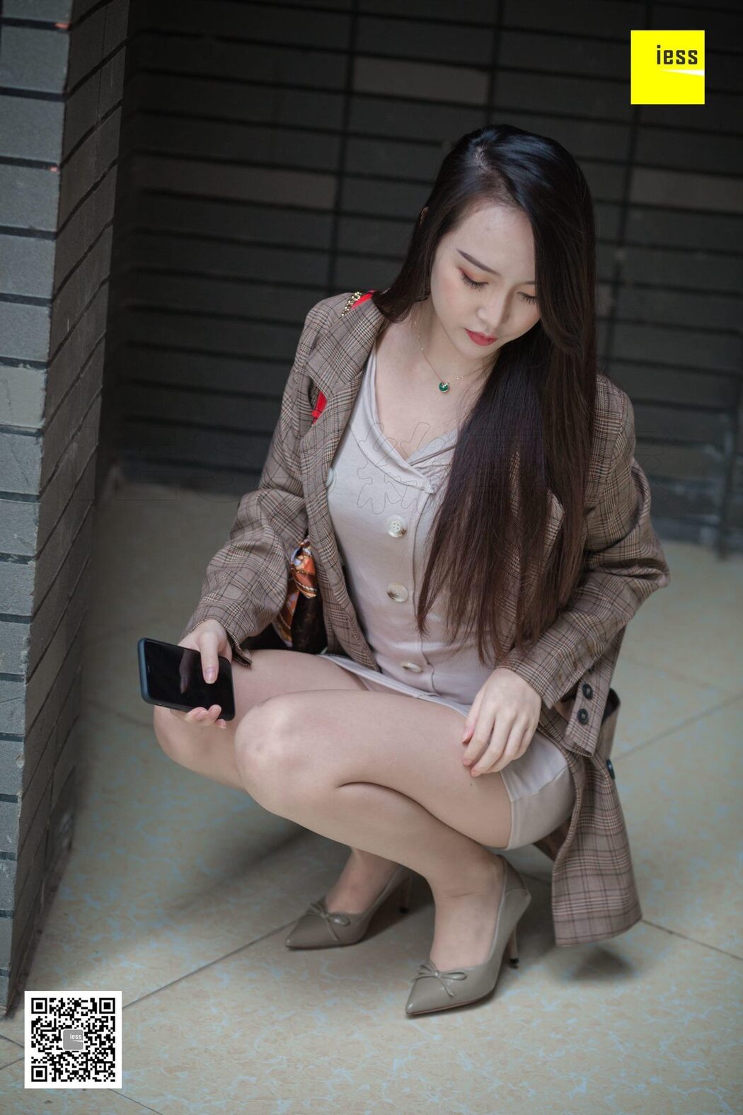 IESS异思趣向 SXJ.397 Yun Zhi