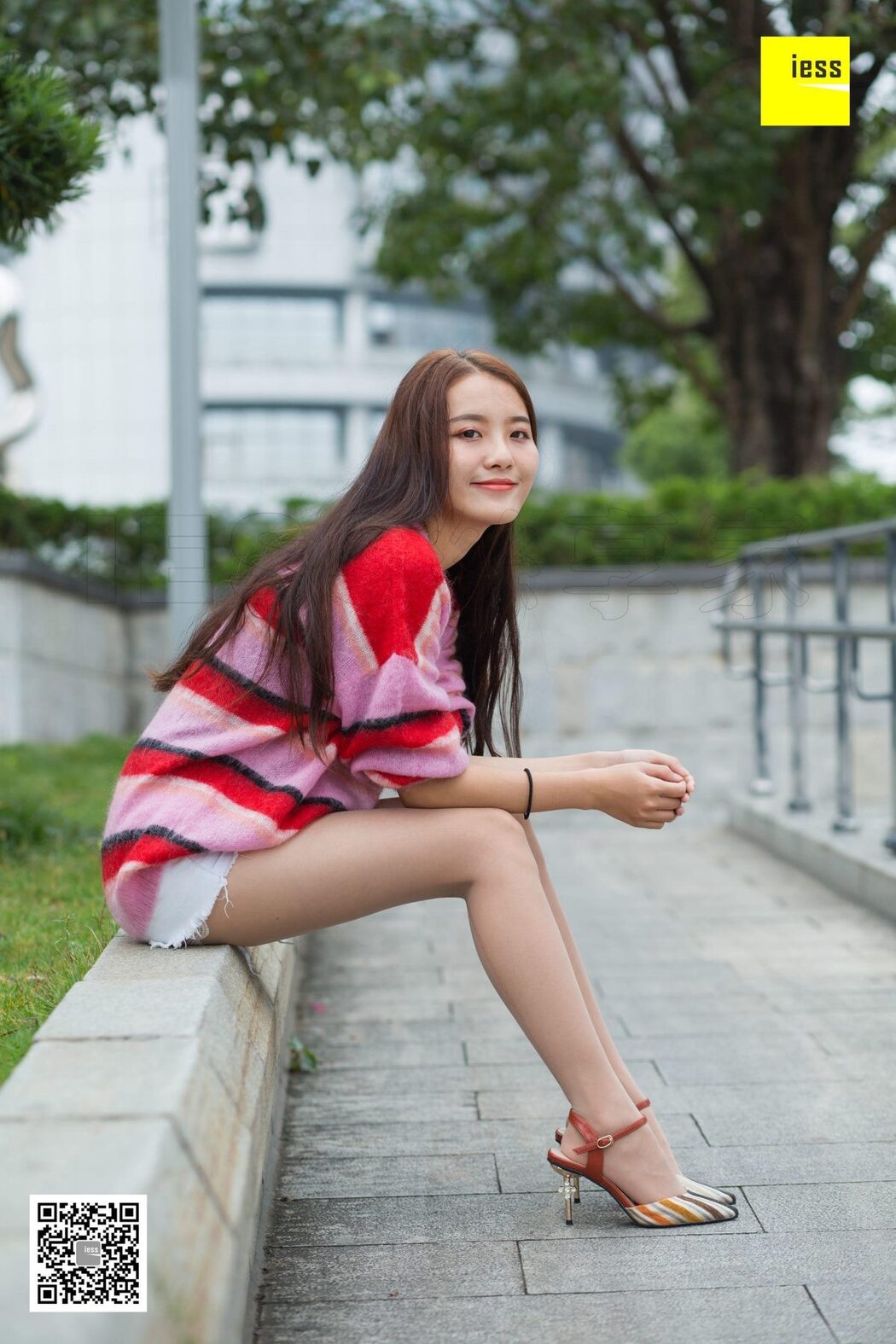 IESS异思趣向 SXJ.385 Wan Ping