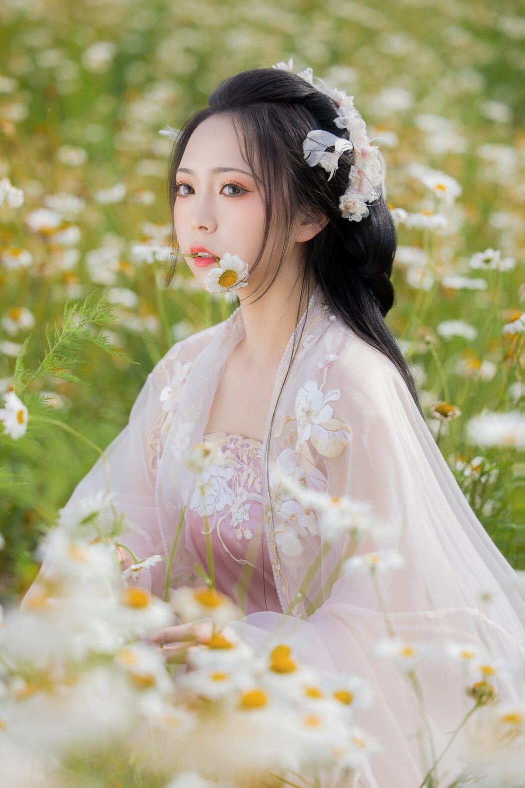 YiTuYu艺图语 Vol.4383 Qian Mo Hong Chen