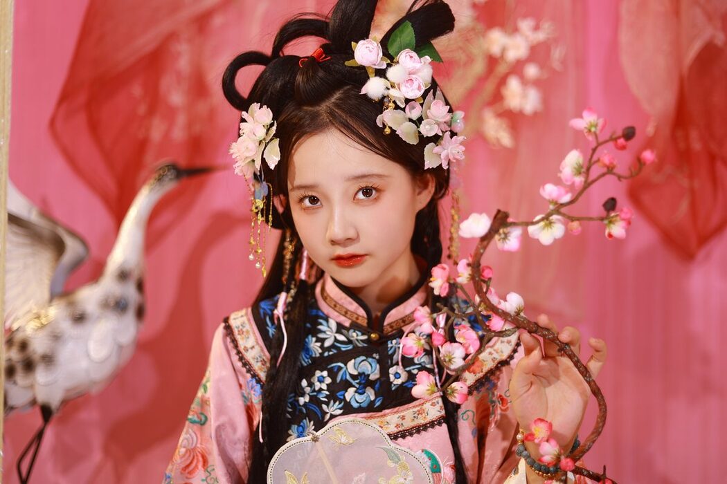 YiTuYu艺图语 Vol.4378 You Er Bai Bai