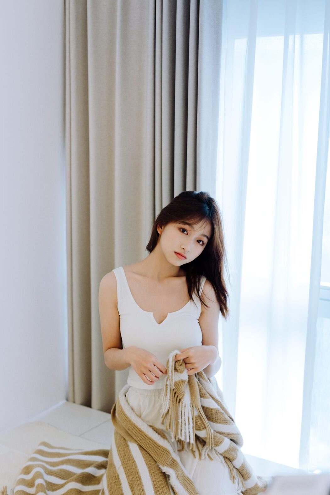 YiTuYu艺图语 Vol.4439 Yu Er