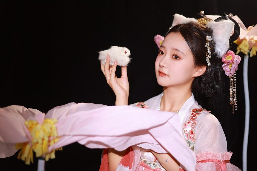 YiTuYu艺图语 Vol.4448 You Er Bai Bai