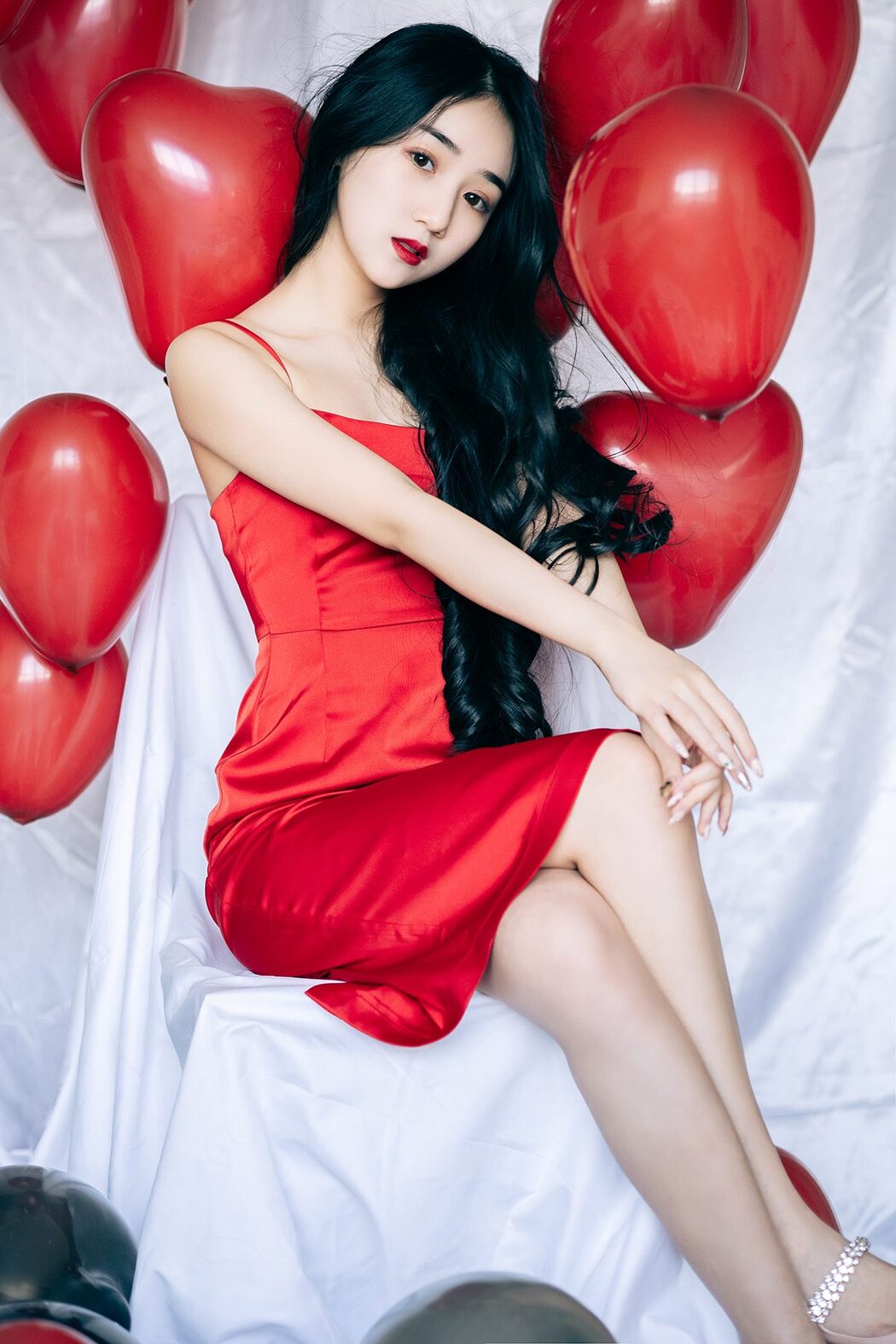 YiTuYu艺图语 Vol.4495 Yi Yu He Bao Dan Cover Photo