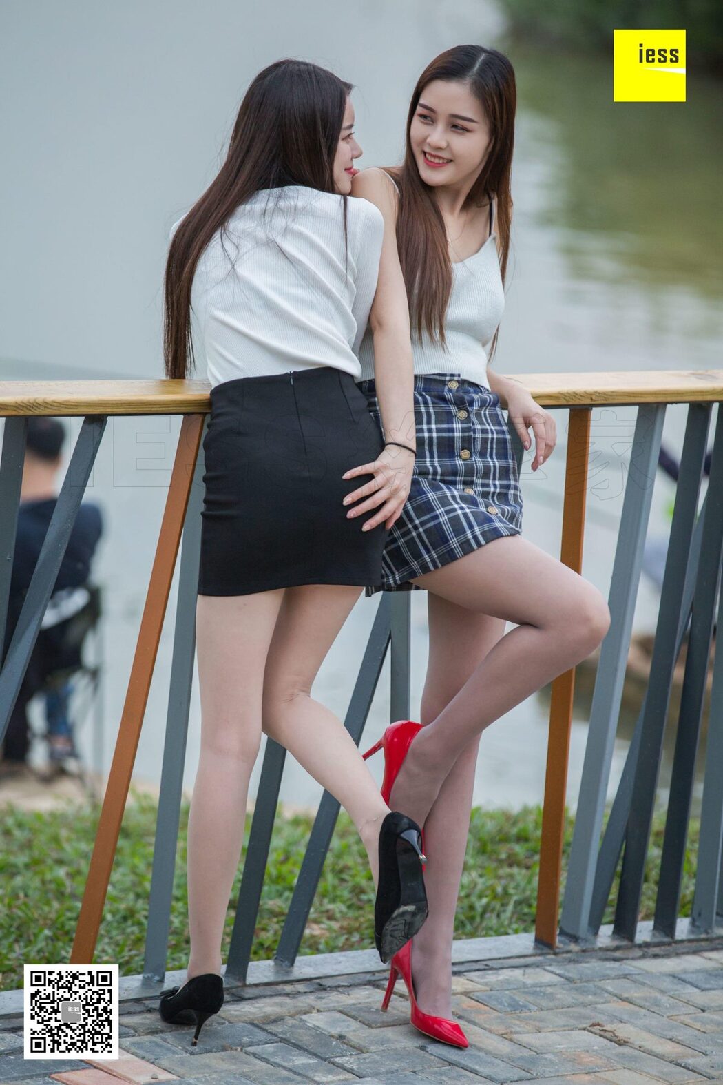 IESS异思趣向 SXJ.T050 Jiu Mei