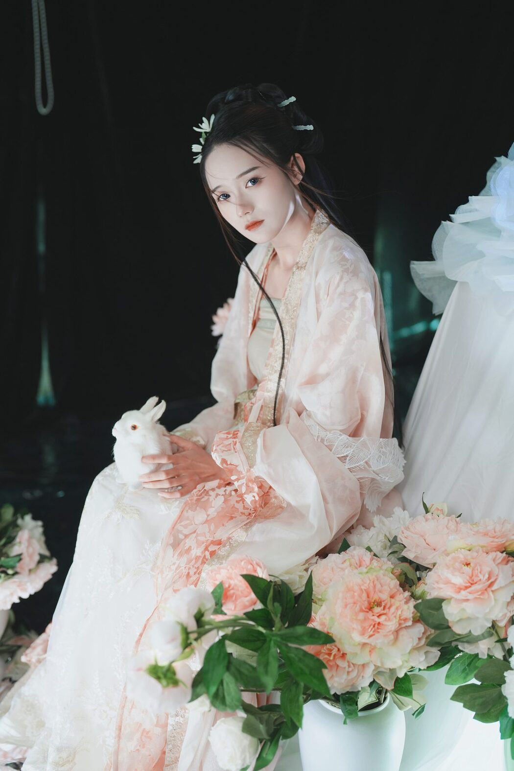 YiTuYu艺图语 Vol.4406 Tu Zi Zzz Bu Chi Hu Luo Bo