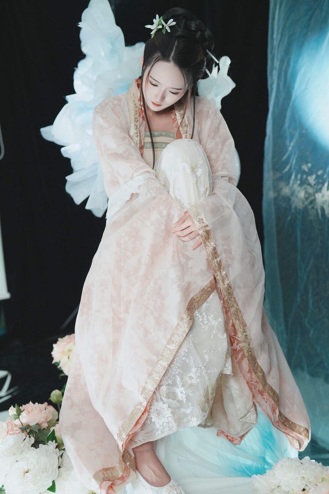 YiTuYu艺图语 Vol.4406 Tu Zi Zzz Bu Chi Hu Luo Bo