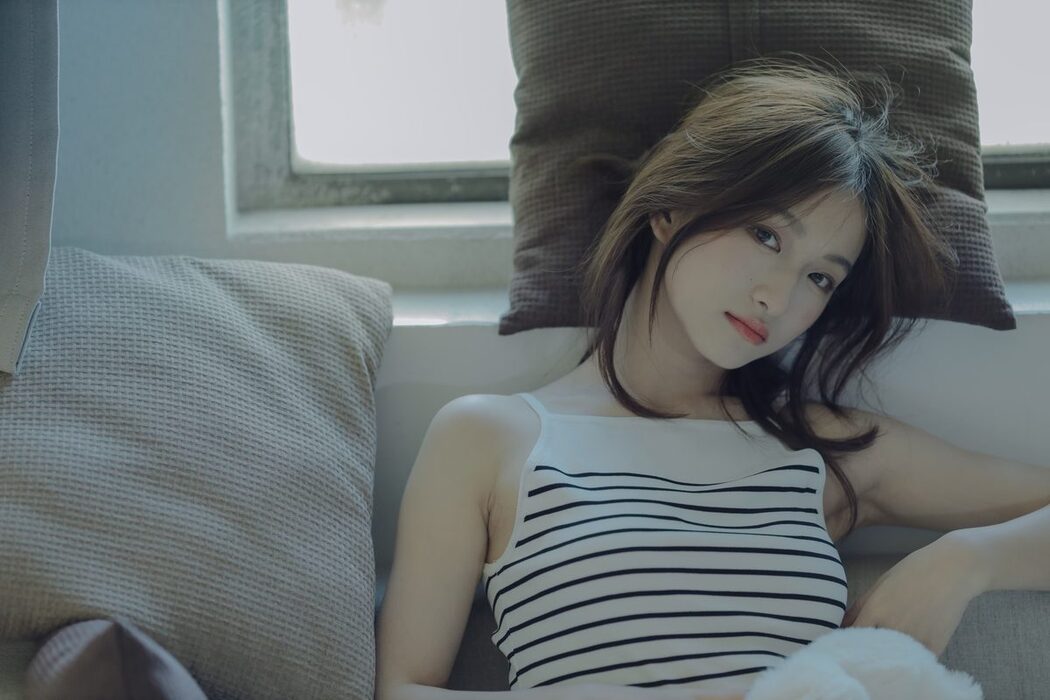YiTuYu艺图语 Vol.4453 Yu Er