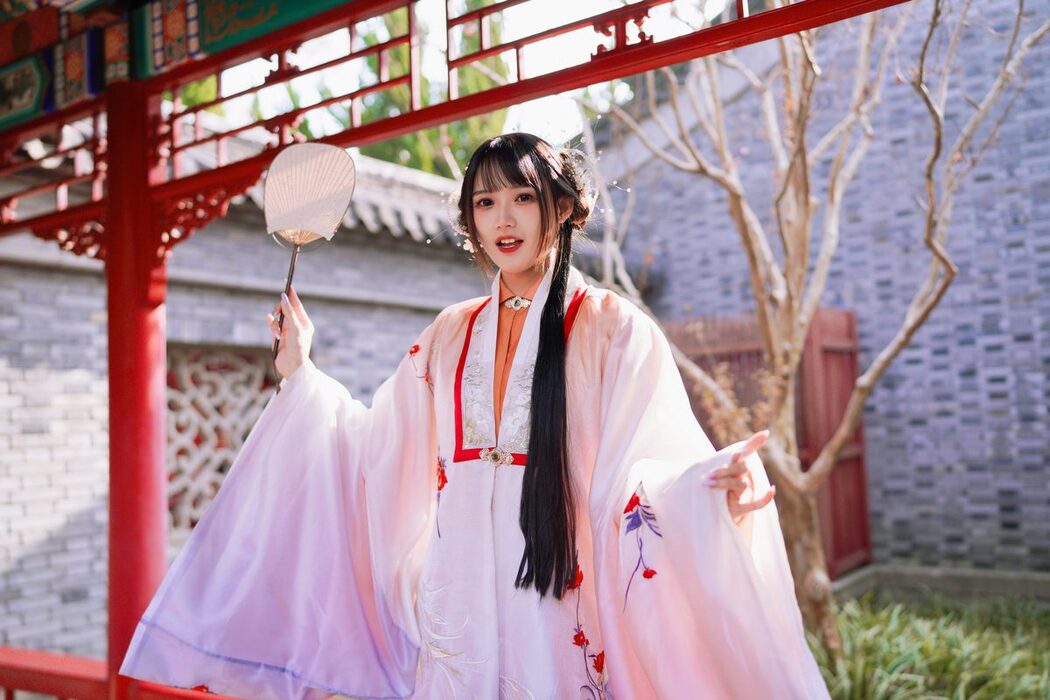 YiTuYu艺图语 Vol.4384 Tu Zi Zzz Bu Chi Hu Luo Bo