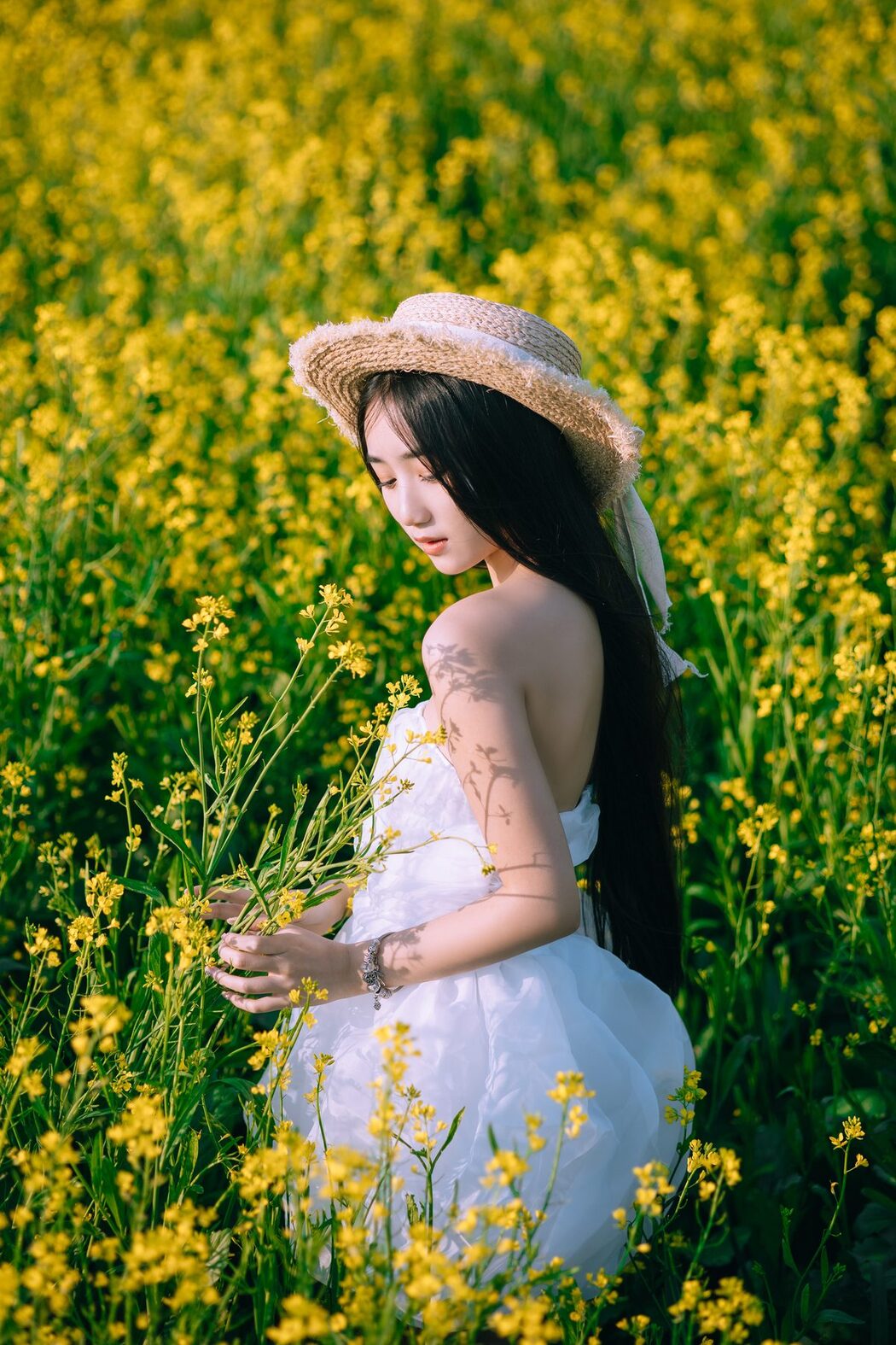 YiTuYu艺图语 Vol.4426 Yi Yu He Bao Dan