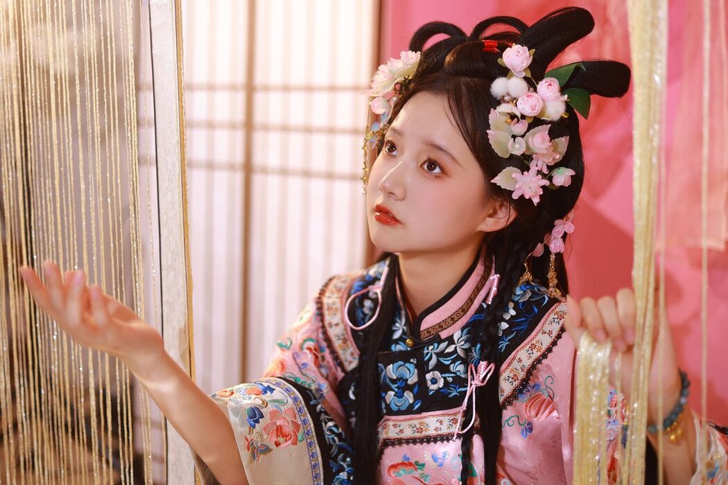 YiTuYu艺图语 Vol.4378 You Er Bai Bai