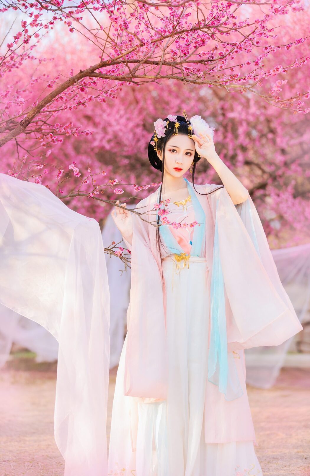 YiTuYu艺图语 Vol.4485 Qi Luo Sheng De Xiao Su Su