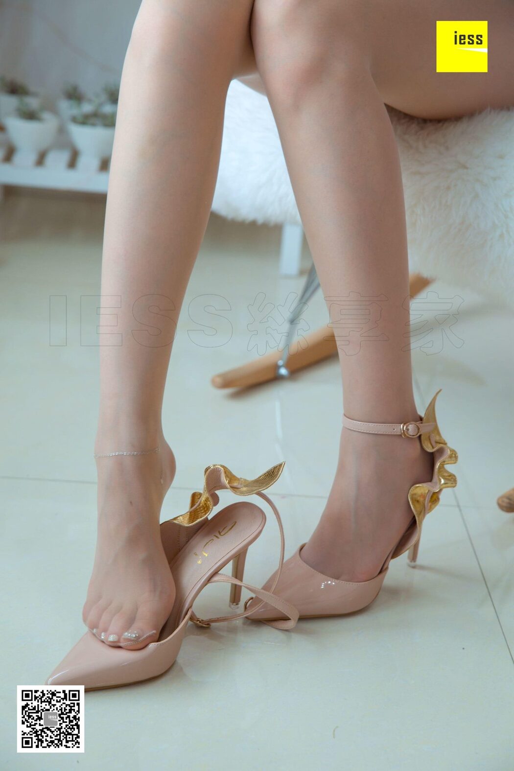 IESS异思趣向 SXJ.T040 Jia Jia